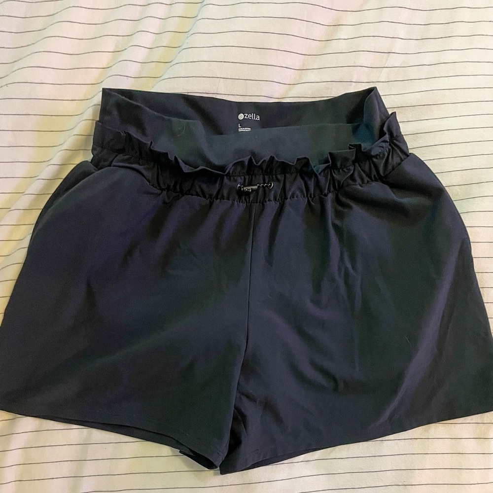 Zella Shirred Up Shorts, Large